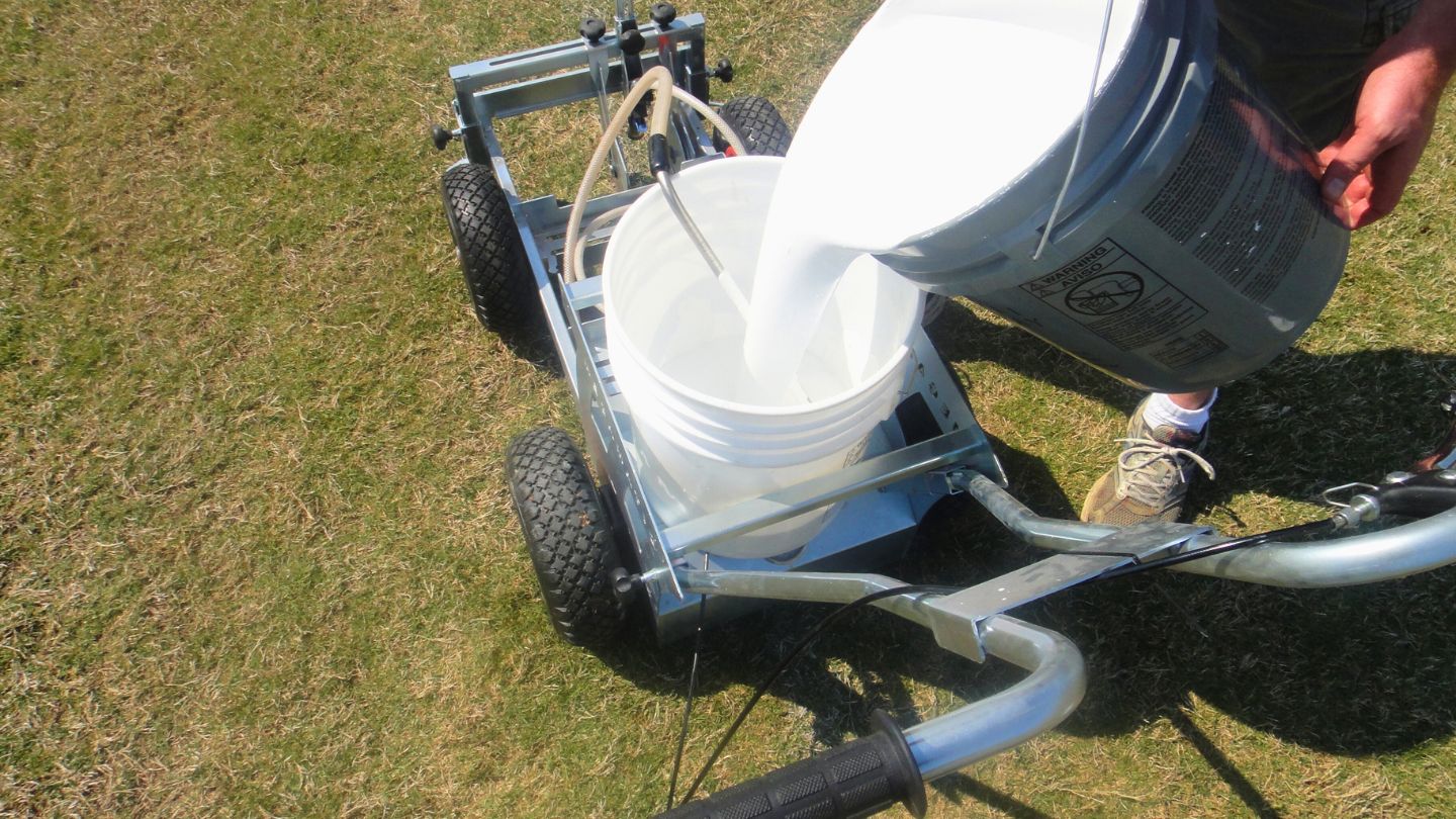 Key Factors In Choosing Field Marking Paint