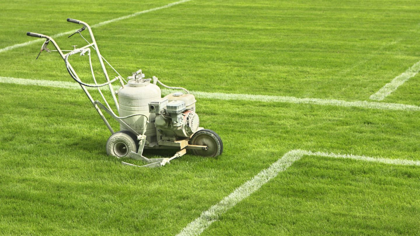 Key Features To Evaluate In A Paint Striping Machine